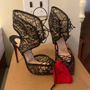 Louboutin Josephine patent and lace heel size 38.5